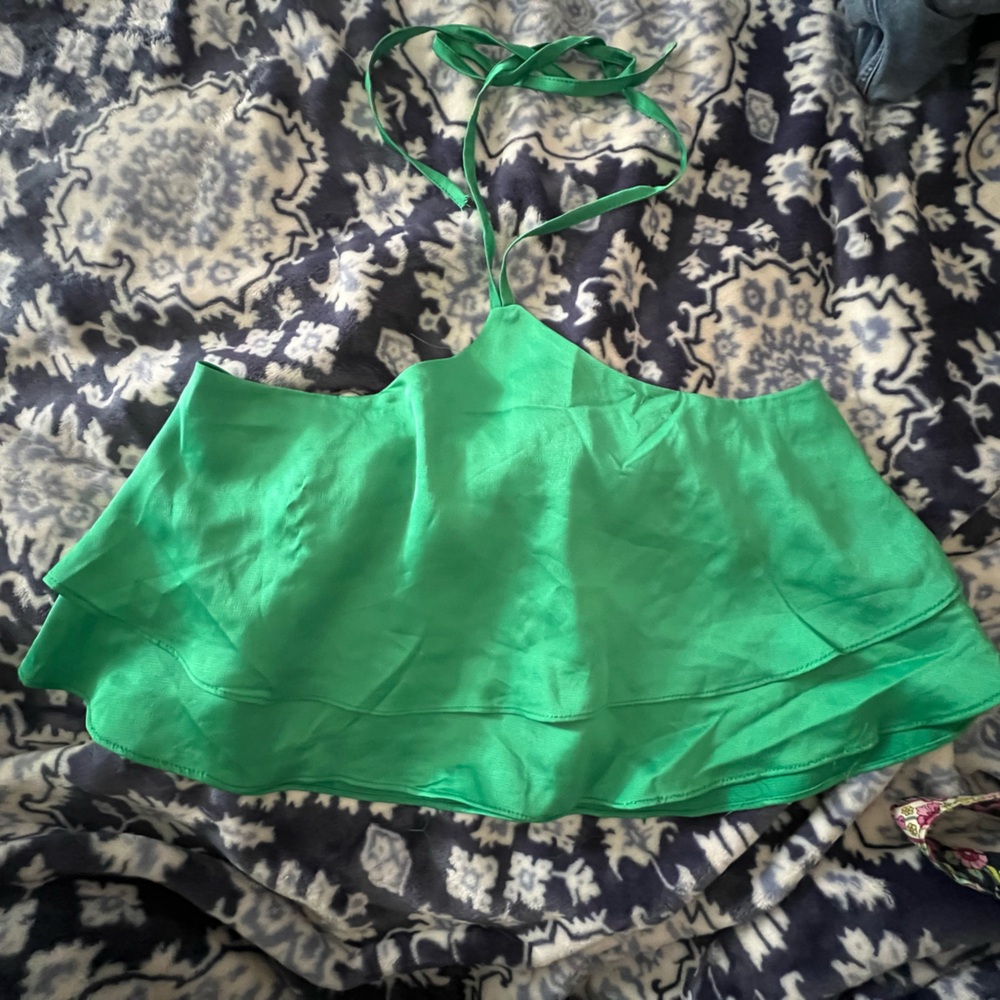 Ruffle halter style top